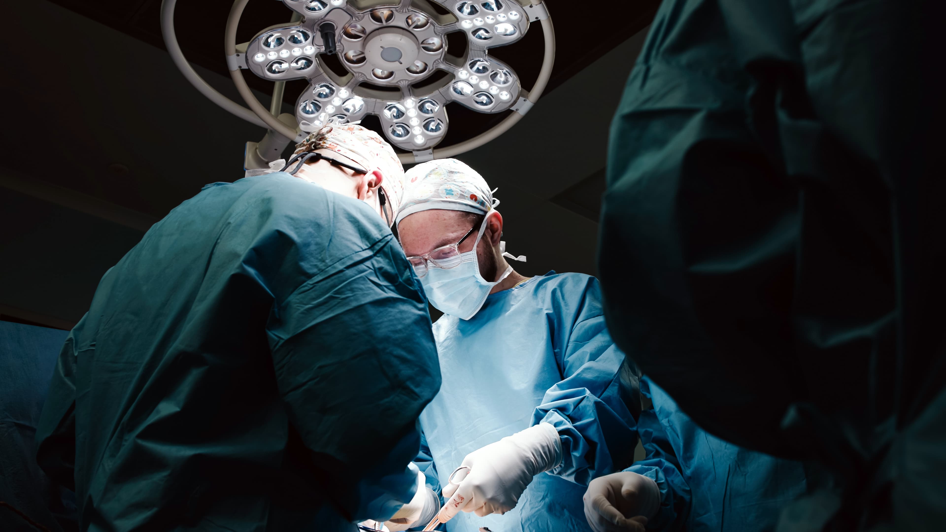 Neurosurgery Fellowship Curriculum: What Will You Learn?
